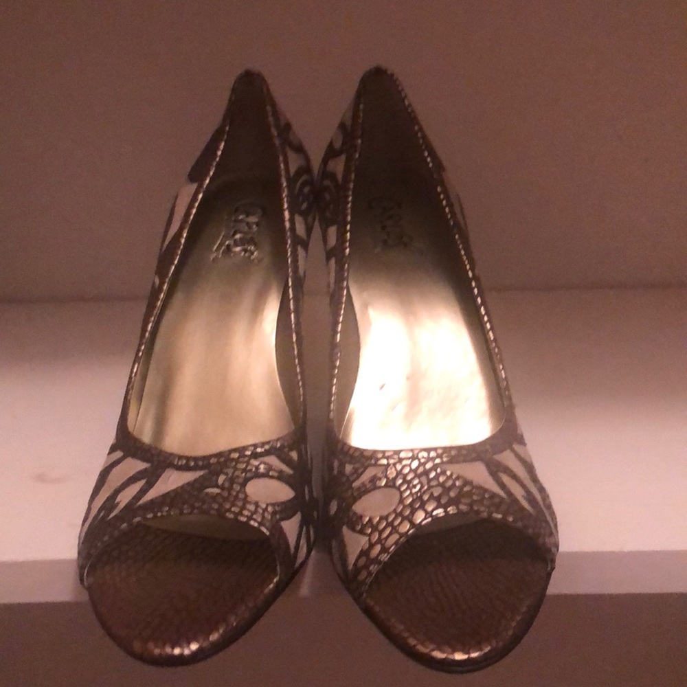 Carlos by Carlos Santana new peep toe heels